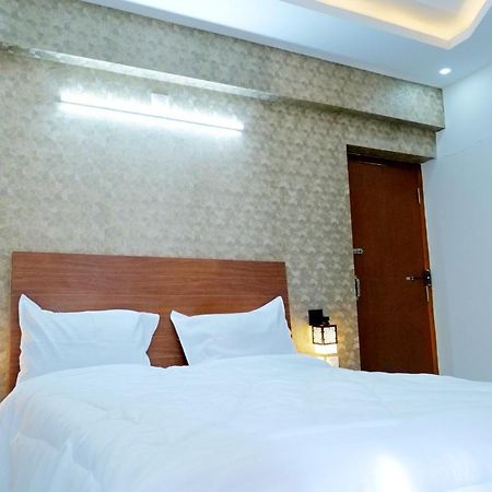 Dwarka Lodging & Boarding Mulki Dış mekan fotoğraf