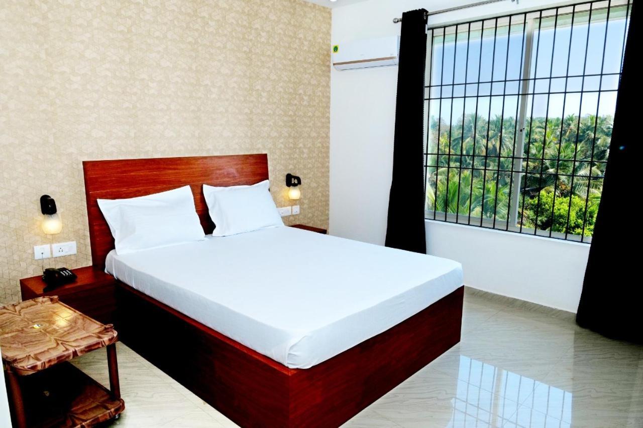 Dwarka Lodging & Boarding Mulki Dış mekan fotoğraf