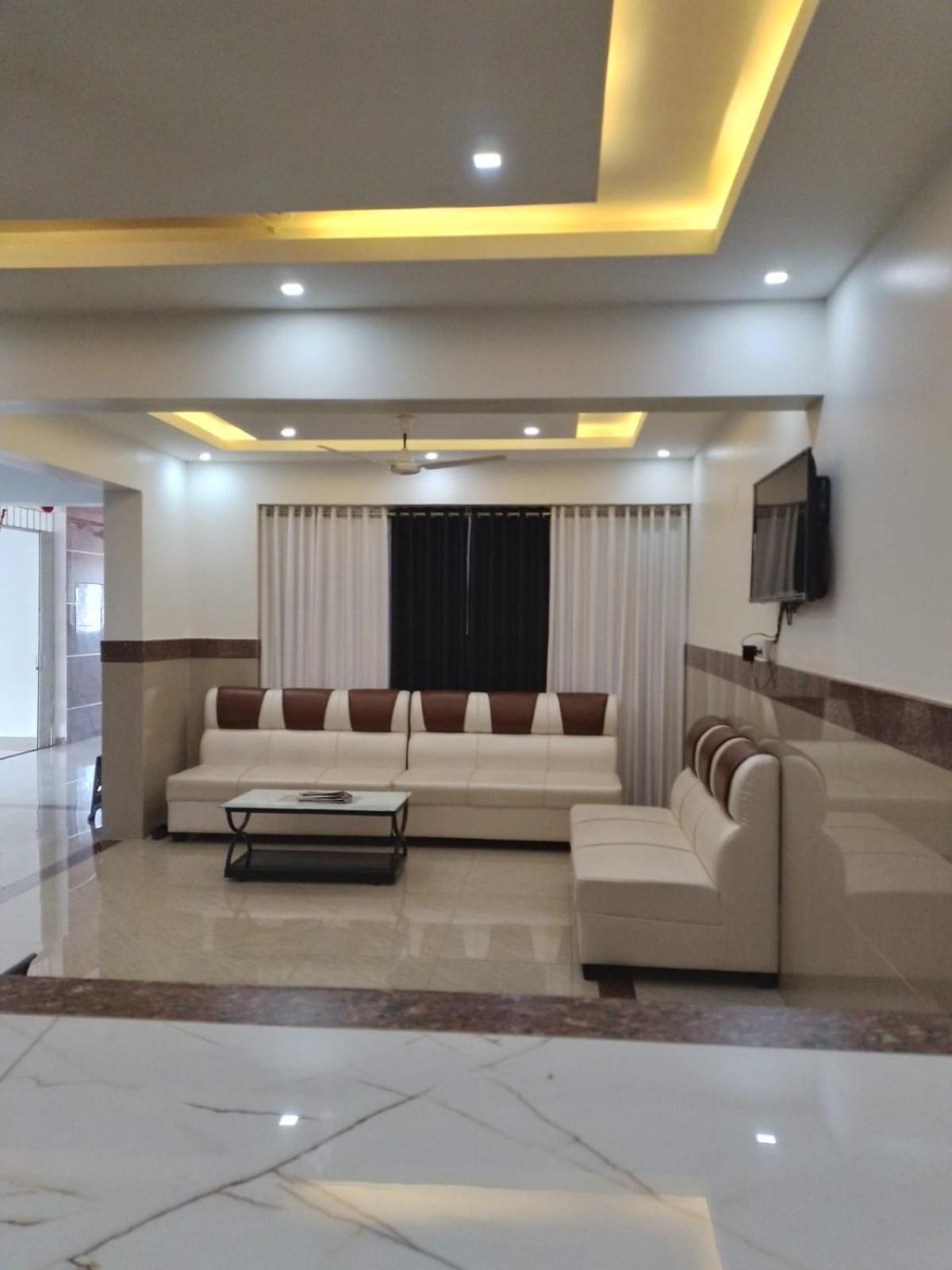 Dwarka Lodging & Boarding Mulki Dış mekan fotoğraf
